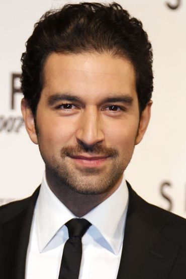 Синан Эроглу