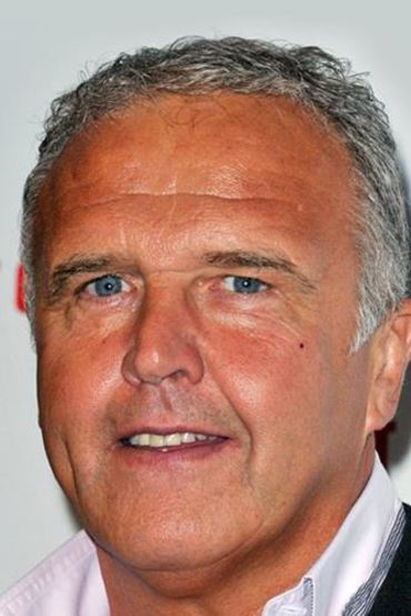 Тони Денхам