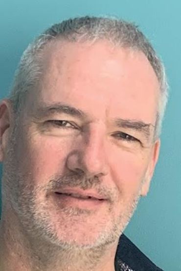 Йен Расселл