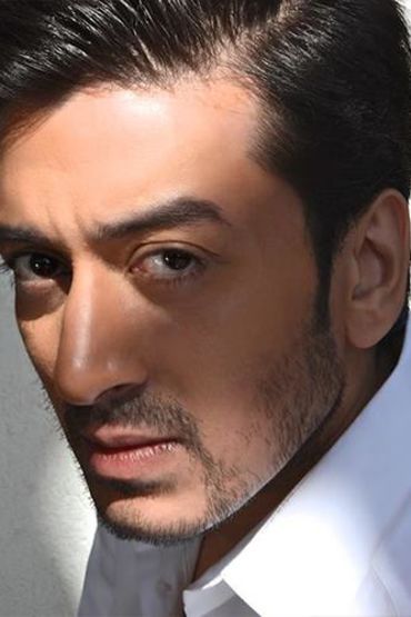 Машхур Амрохи