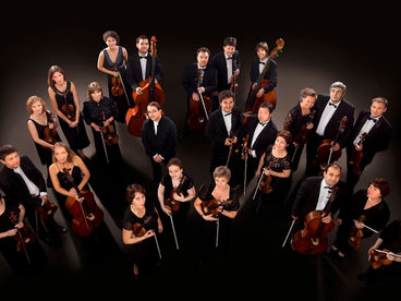 Песни и романсы. Максим Пастер (тенор). Алексей Тихомиров (баc). Дмитрий Сибирцев (фортепиано). Московский камерный оркестр Песни и романсы. Максим Пастер (тенор). Алексей Тихомиров (баc). Дмитрий Сибирцев (фортепиано). Московский камерный оркестр