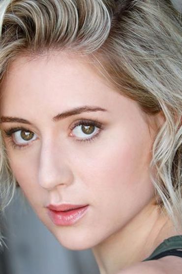 Лиззи Бродвей