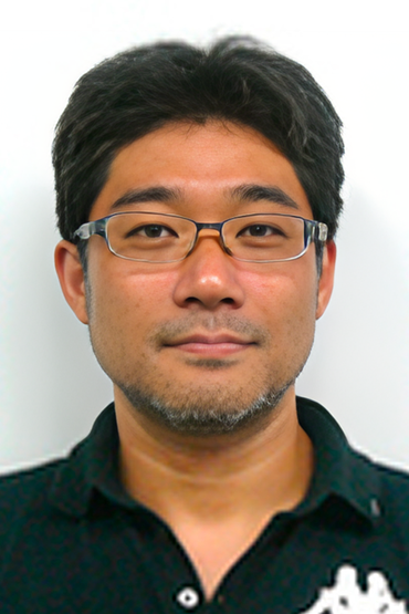 Сюнсукэ Тада