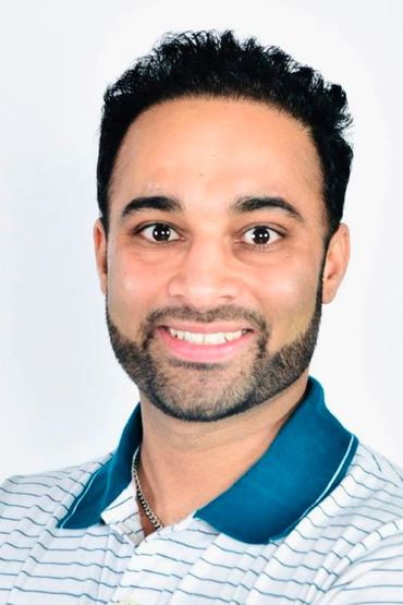 Рави Мултани