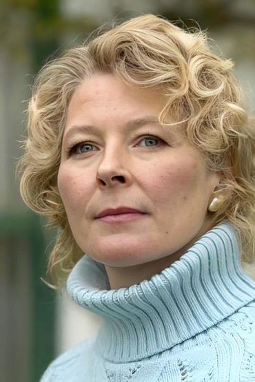 Стелла Гонет