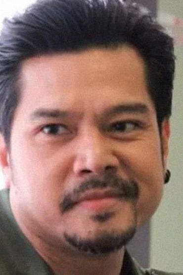 Сомчай Кхемклад