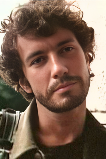 Алексей Бобров