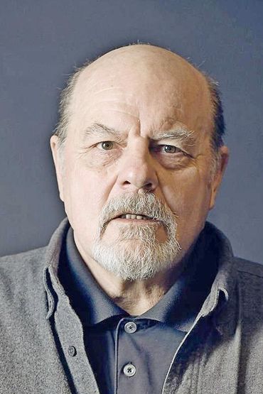 Майкл Айронсайд