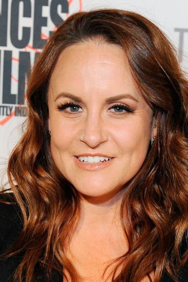 Эшли Армстронг