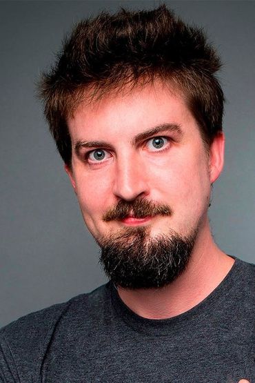 Адам Вингард