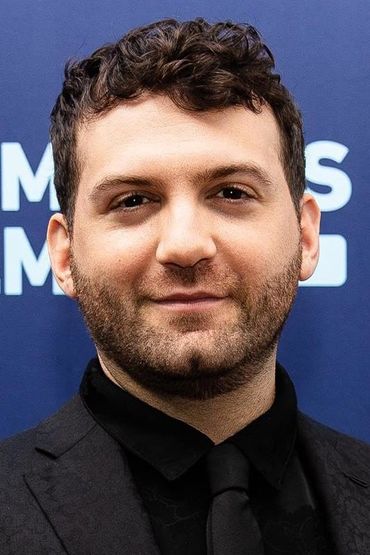 Эван Келман Ари