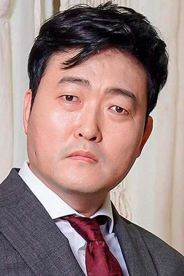 Ли Джун-хёк