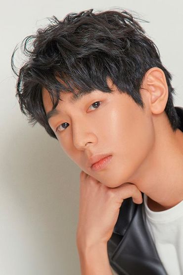 Ли Джон-джун