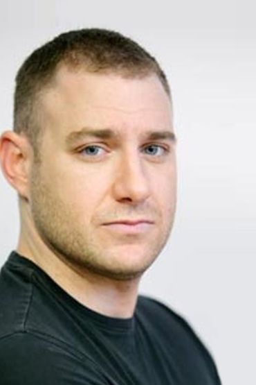 Джеймс Дэвенджей