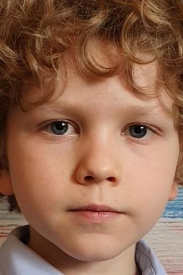 Андрей Андреев