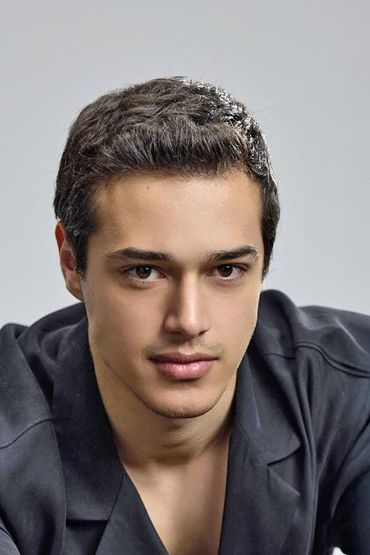 Каан Сезен Мирач