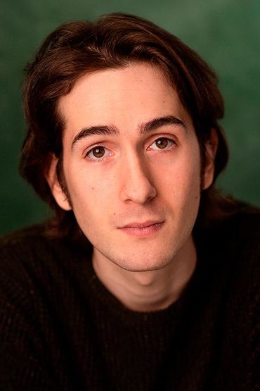 Дэниэл Беллю