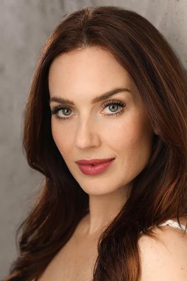 Меган К.Лис