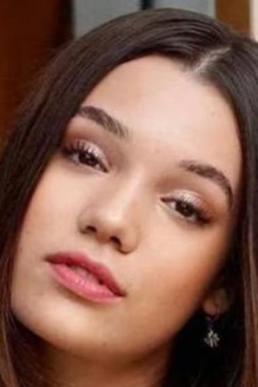 Джулия Бените