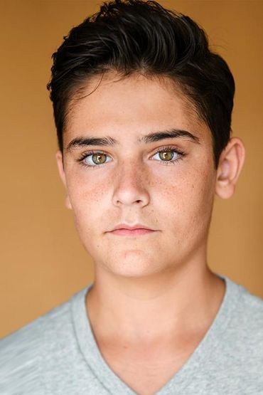 Эзра Лерарио Джеймс