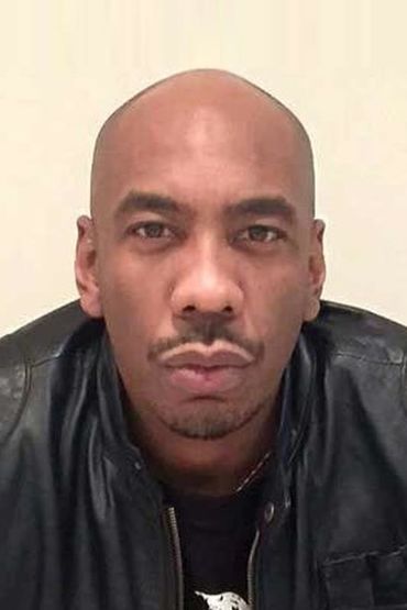 Дуглас Эмбри