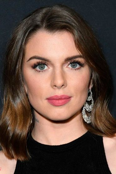 Джулия Фокс