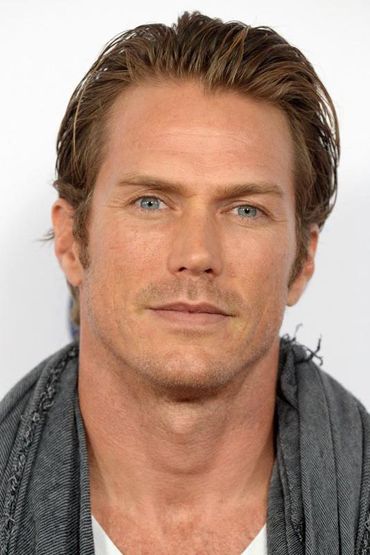 Джейсон Лью