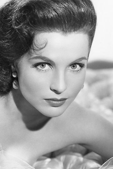 Ивонн Фюрно