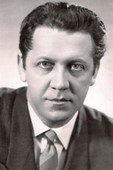 Андрей Попов