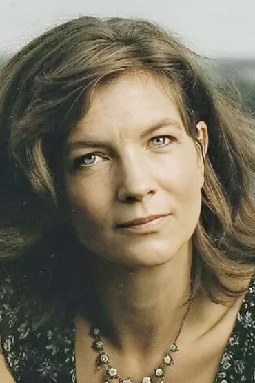 Анджела Ковач