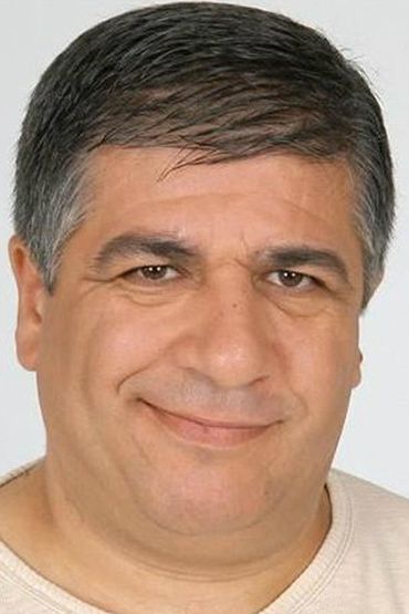 Энгин Озсайын