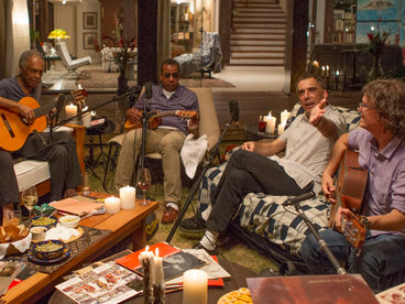 Андре Мидани: история бразильской музыки от инсайдера Андре Мидани: история бразильской музыки от инсайдера