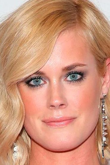 Эбигейл Хоук