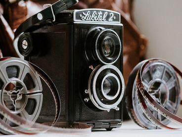 От улыбки станет всем светлей От улыбки станет всем светлей