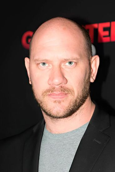 Митчелл Джонсон Л.