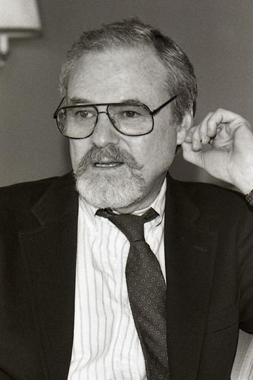Алан Дж.Пакула