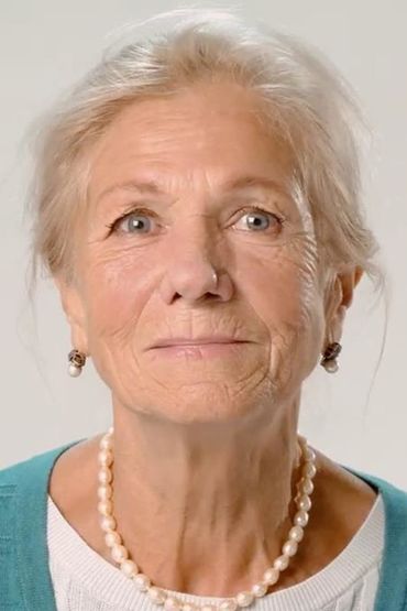 Нина Славнова