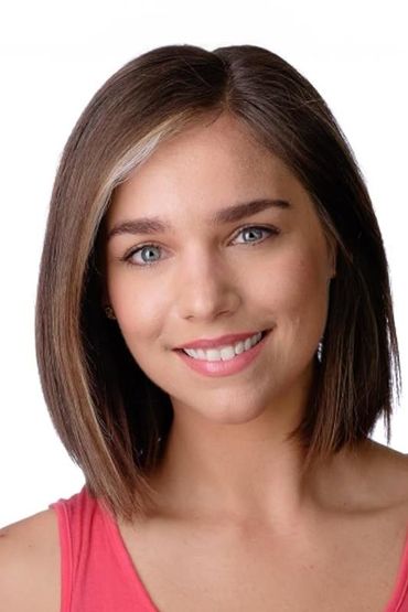 Эмили Перри