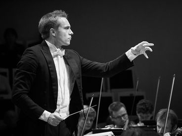 Василий Петренко. Государственный академический симфонический оркестр России имени Е. Ф. Светланова. Филармония-2. Концертный зал им. С.В. Рахманинова Василий Петренко. Государственный академический симфонический оркестр России имени Е. Ф. Светланова. Филармония-2. Концертный зал им. С.В. Рахманинова