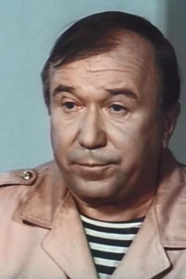 Юрий Медведев
