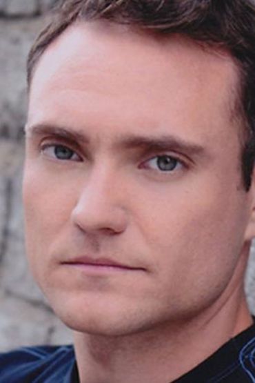 Деклан Мулвей