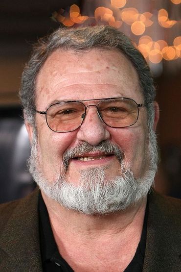 Джон Милиус