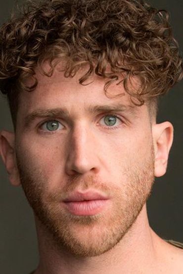 Крис Саддлер