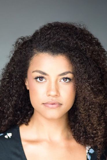 Николь Деон