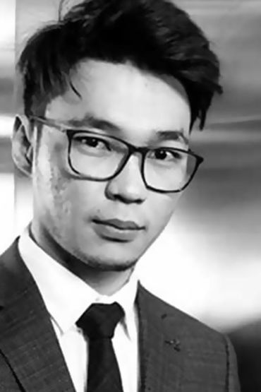 Бекзат Достанов