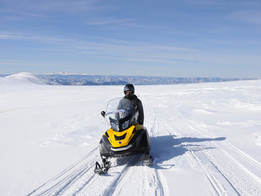 По Уральским горам на снегоходах По Уральским горам на снегоходах