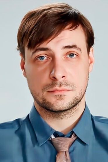 Евгений Цыганов