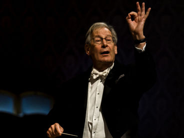 Месса си минор Баха, дирижер - Джон Элиот Гардинер Месса си минор Баха, дирижер - Джон Элиот Гардинер