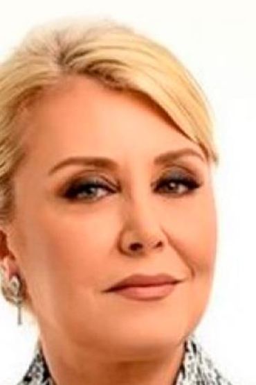 Нергис Кумбасар