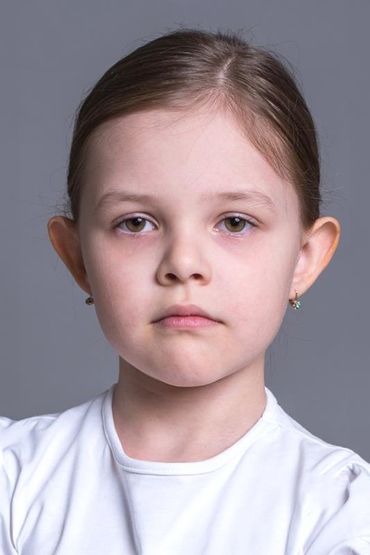 Кира Толстоухова